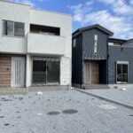 2番目の黒い建物です(外観)